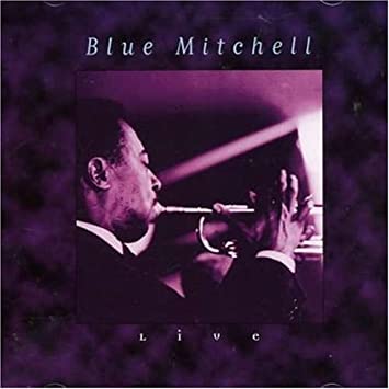 Live at the Douglas Beach House 76