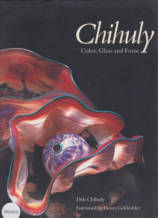 CHIHULY: COLOR, GLASS AND FORM