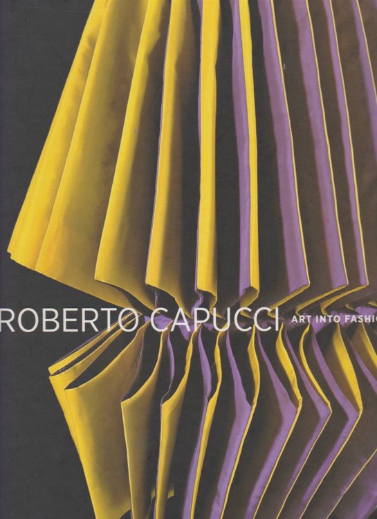 ROBERTO CAPUCCI Art Into Fashion