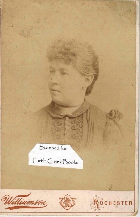 Cabinet Card Photograph Portrait - Unidentified Woman from Rochester NY 1886 - 1894