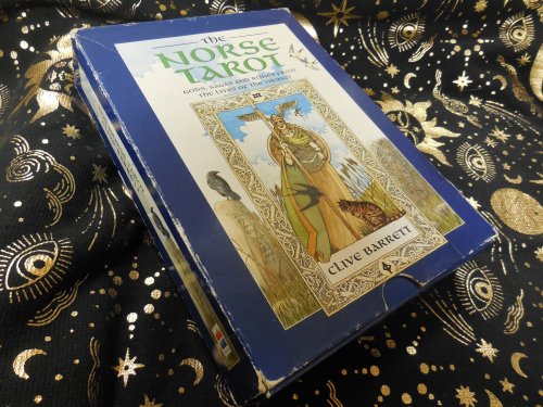 The Norse Tarot: Gods, Sagas and Runes from the Lives of the Viking/Book and Cards
