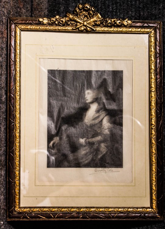 SIGNED PORTRAIT OF MRS SIDDONS BY THOMAS GAINSBOROUGH [G] [Lbc]