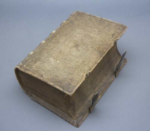 Biblia, Das Ist Die Gantze Heilige Schrifft Alltes Und Neues Testaments Deutsch D. Martin. Luther. : Mit Kurtzen Summarien Und Angehengten Lehren Uber Jegliches Capitel Concordantienchronologie, Randglossen/ Und Andern Anmerckungen Vornehmlich