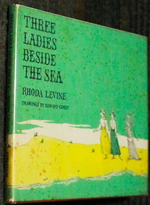 Three Ladies Beside The Sea. Verse Andhumor 1963