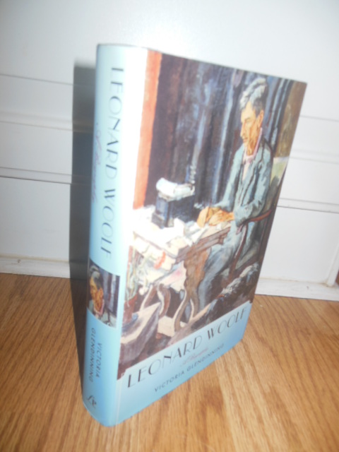 Leonard Woolf: A Biography