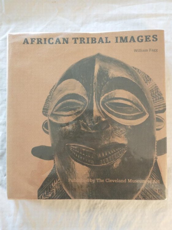 AFRICAN TRIBAL IMAGES