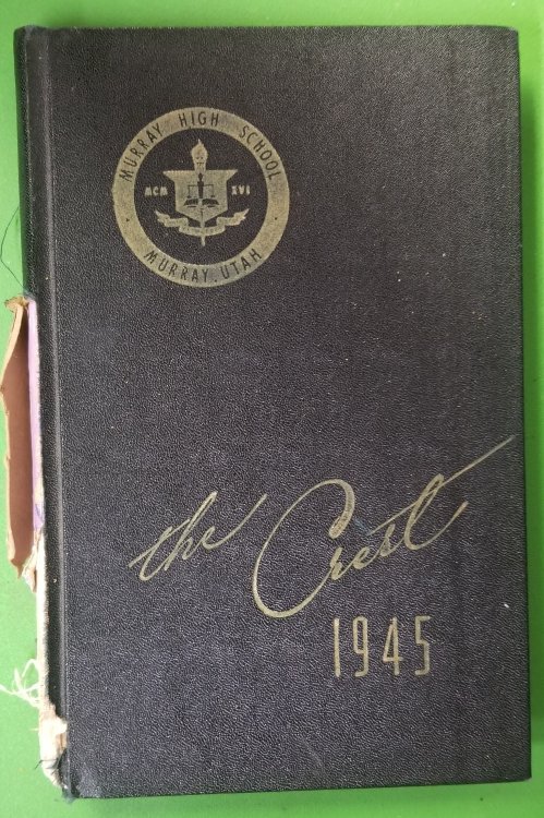 The Crest Murray High School, Murray, Utah Yearbook [1945]