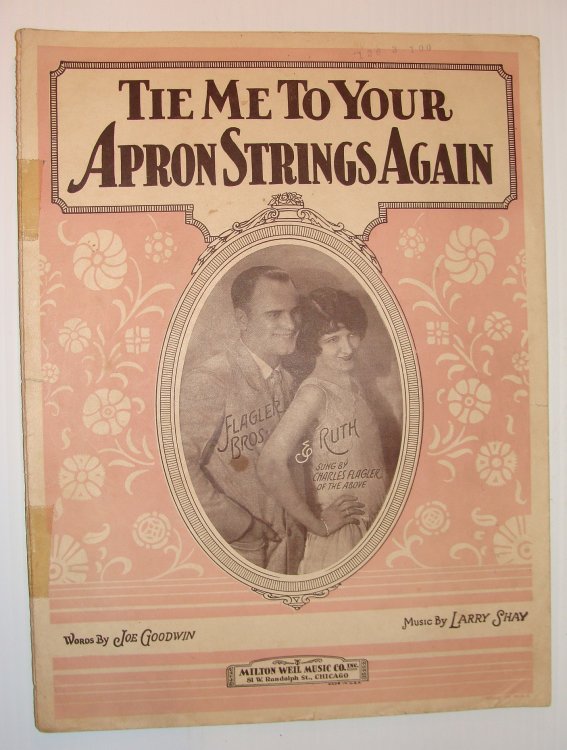 Image for Tie Me To Your Apron Strings Again: Sheet Music for Piano, Ukulele and Vocal Tie Me To Your Apron Strings Again: Sheet Music for Piano, Ukulele and Vocal