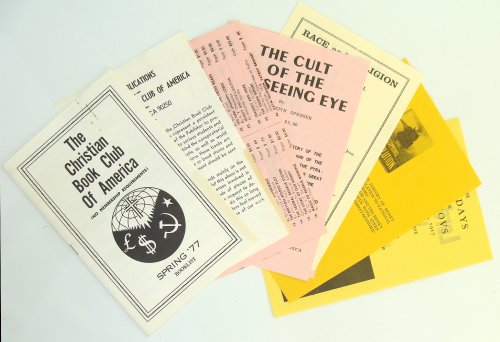 The Christian Book Club Of America Spring '77 [1977] Booklist